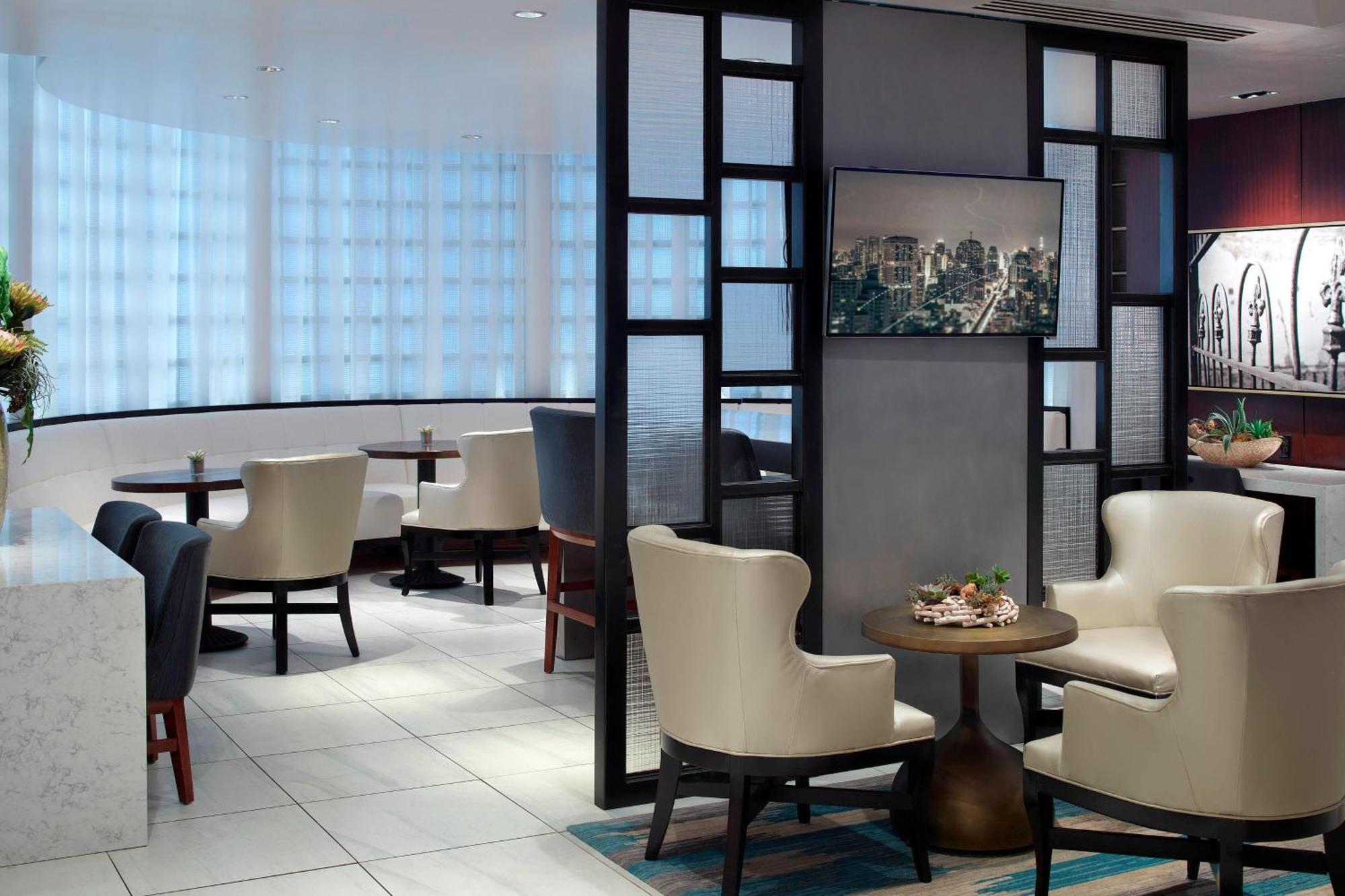 New Orleans Marriott Metairie At Lakeway Buitenkant foto