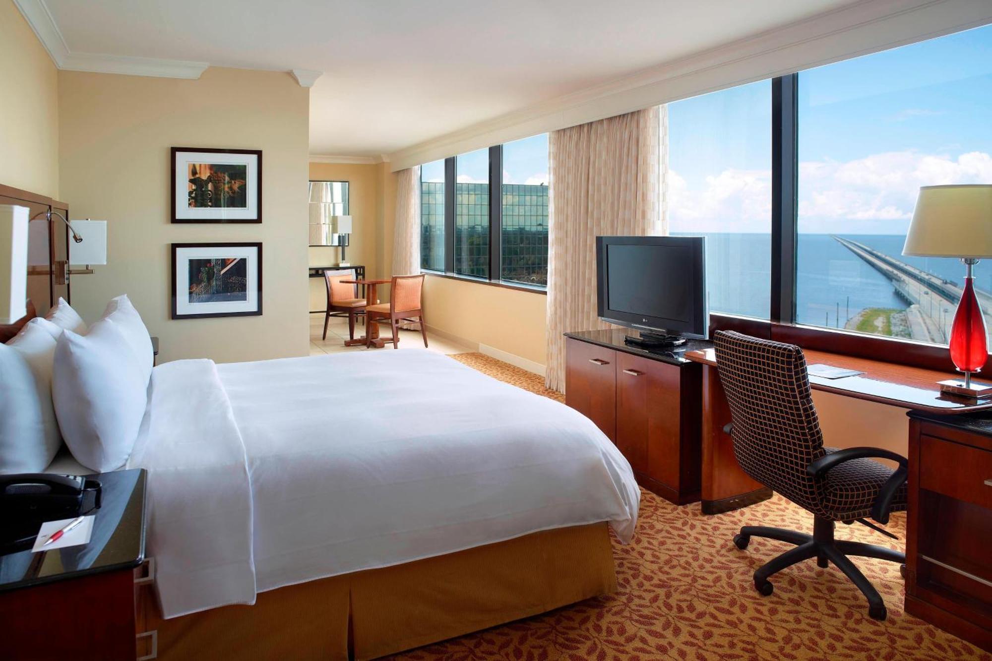 New Orleans Marriott Metairie At Lakeway Buitenkant foto