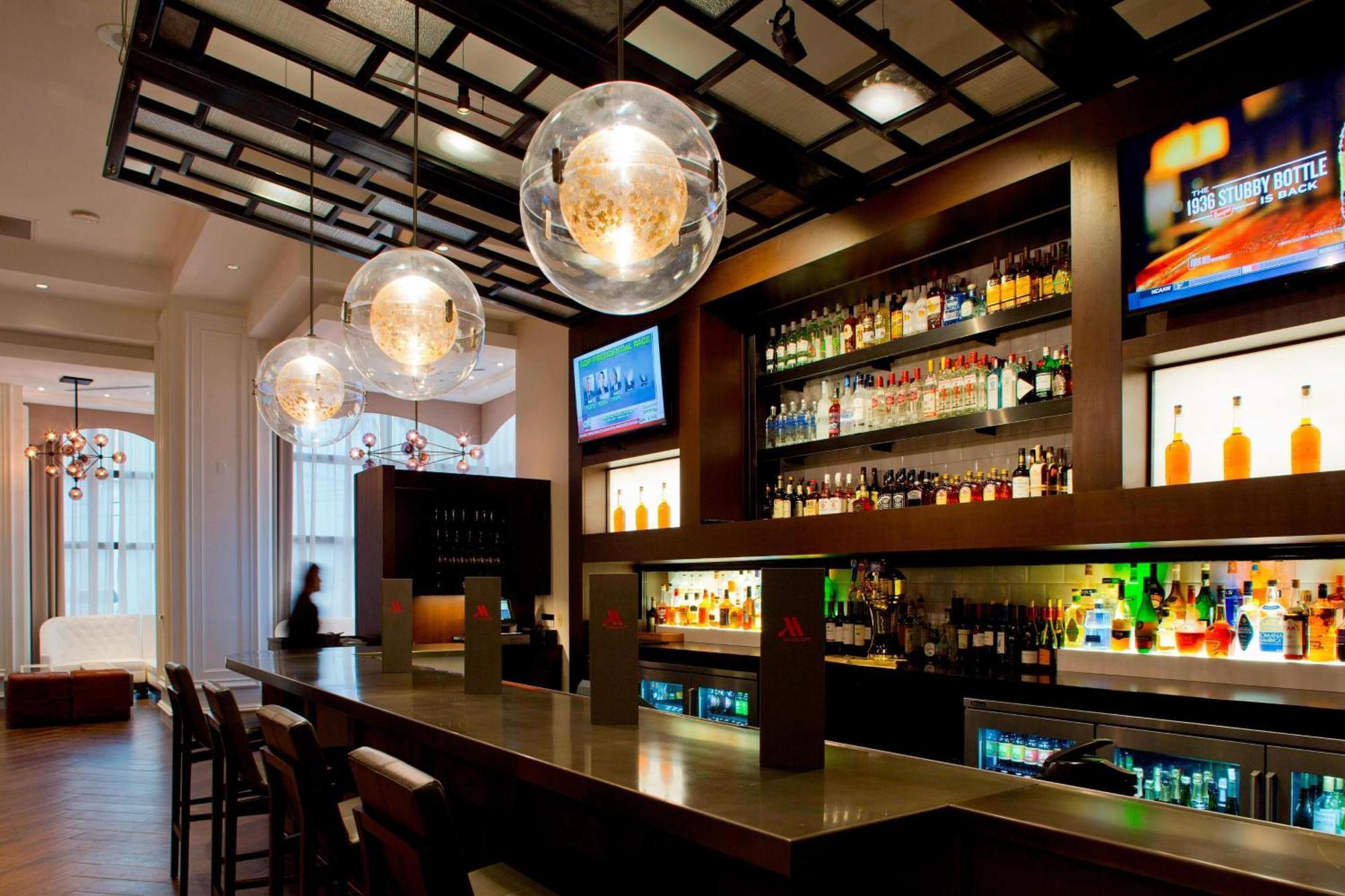 New Orleans Marriott Metairie At Lakeway Buitenkant foto