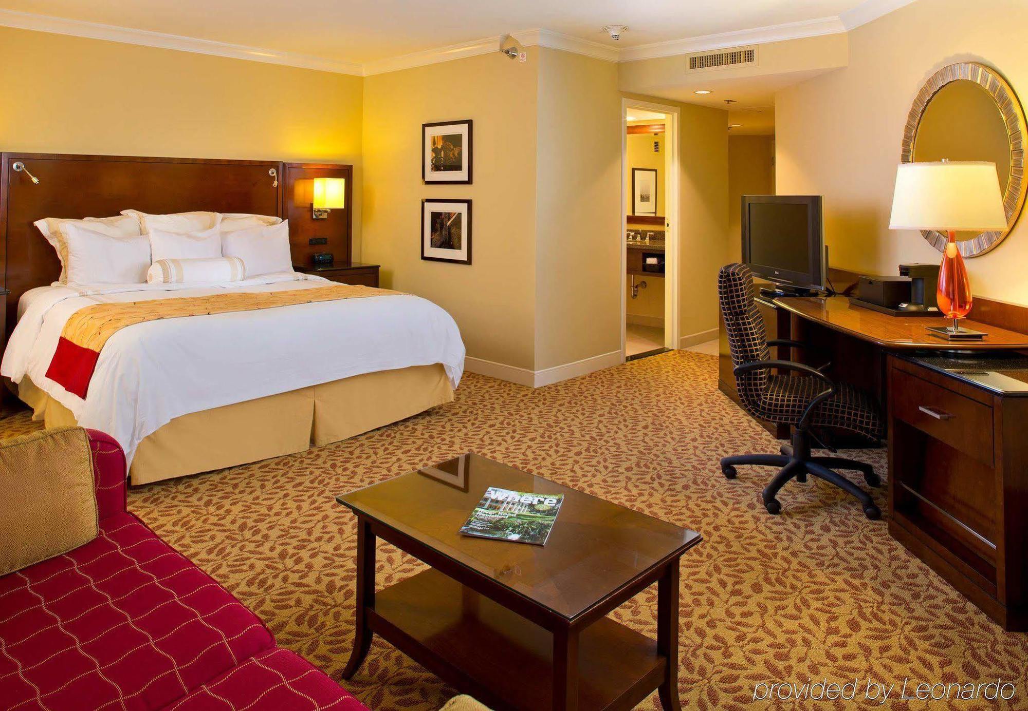 New Orleans Marriott Metairie At Lakeway Buitenkant foto